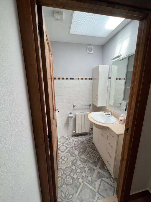 Apartamento Duplex En Sangueesa De 3 Dormitorios Y 2 Banos Eksteriør bilde